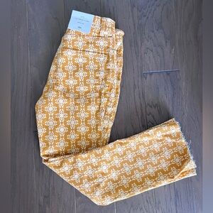 Zara printed Dreed Flare Orange/gold printed denim pant. Never worn.